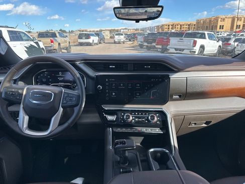 Used 2024 GMC Sierra 1500 Denali w/ Denali Reserve Package image 7