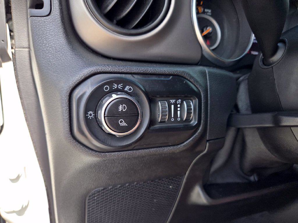 Used 2021 Jeep Gladiator Sport AWD/4WD image 22