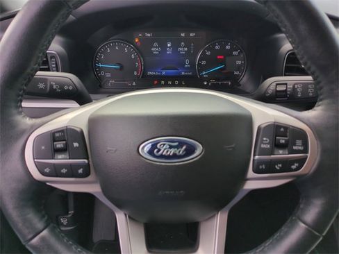 Used 2023 Ford Explorer XLT w/ Equipment Group 202A image 25