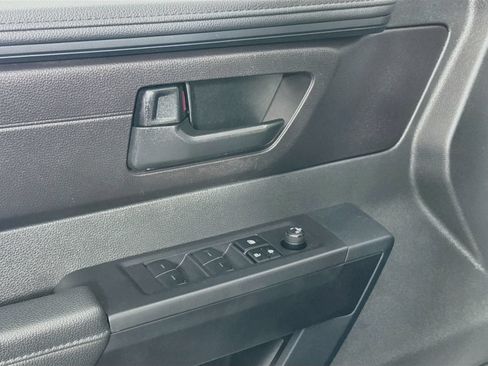 Used 2025 Toyota Tundra SR AWD/4WD image 16