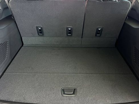 New 2026 GMC Yukon XL Denali AWD/4WD image 14