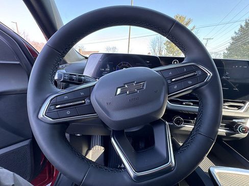 New 2026 Chevrolet Equinox LT w/ Midnight Edition image 6