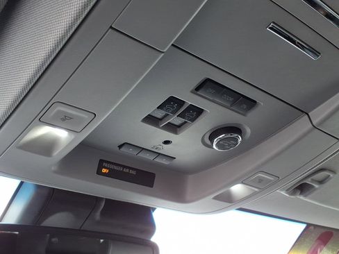 Used 2020 GMC Yukon XL Denali w/ Open Road Package image 26