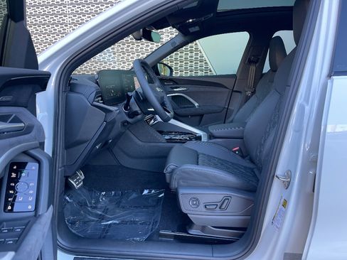 New 2025 Audi SQ5 Premium Plus image 15