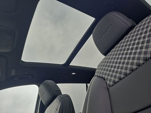 New 2026 GMC Acadia Denali w/ Super Cruise Package image 31