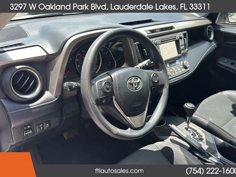 Used 2013 Toyota RAV4 XLE FWD image 21