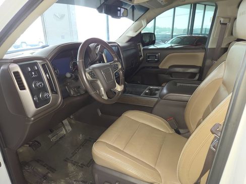 Used 2018 GMC Sierra 1500 Denali w/ Denali Ultimate Package AWD/4WD image 16