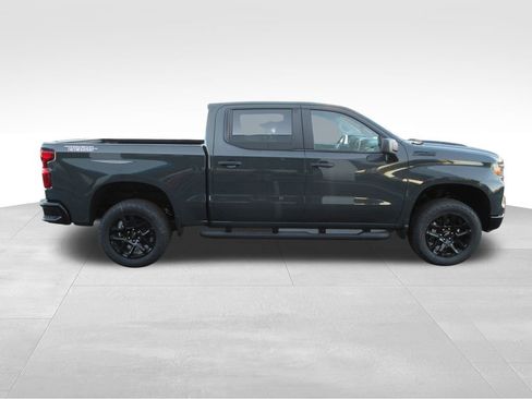 New 2026 Chevrolet Silverado 1500 Custom Trail Boss w/ LPO, Dark Essentials Package image 6