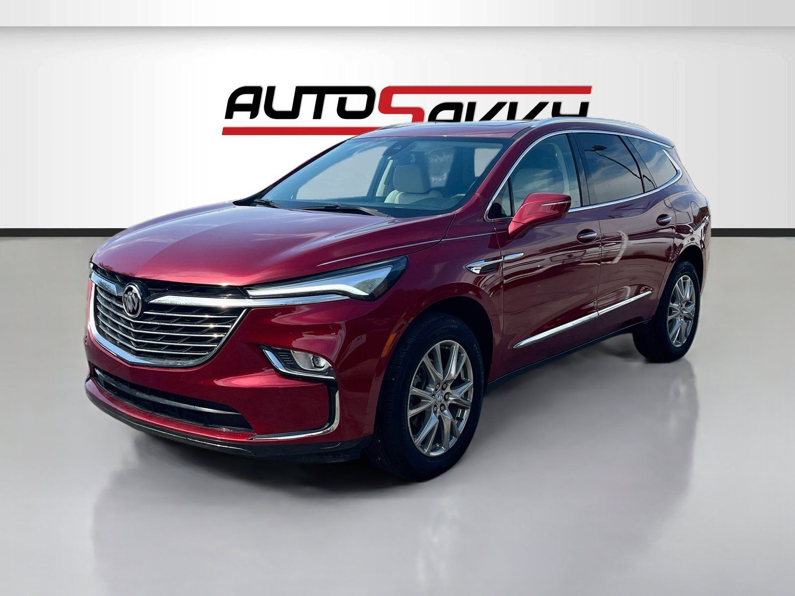 Used 2024 Buick Enclave Essence w/ Experience Buick Package FWD image 3