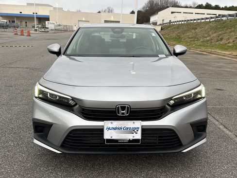 Certified 2023 Honda Civic EX image 3