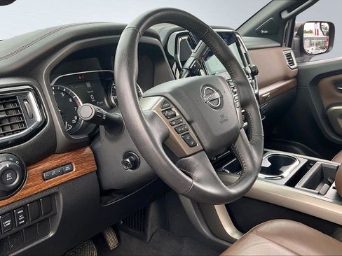 Used 2024 Nissan Titan Platinum Reserve w/ Moonroof Package image 14