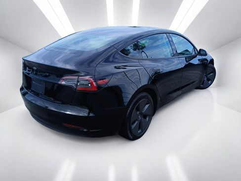 Used 2023 Tesla Model 3 Standard Range RWD image 5