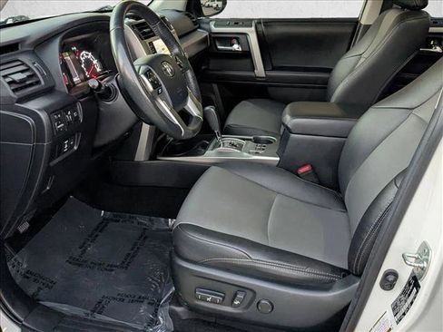 Used 2023 Toyota 4Runner SR5 Premium w/ Moonroof Package RWD image 17
