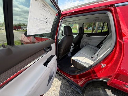 New 2026 GMC Terrain Denali AWD/4WD image 11
