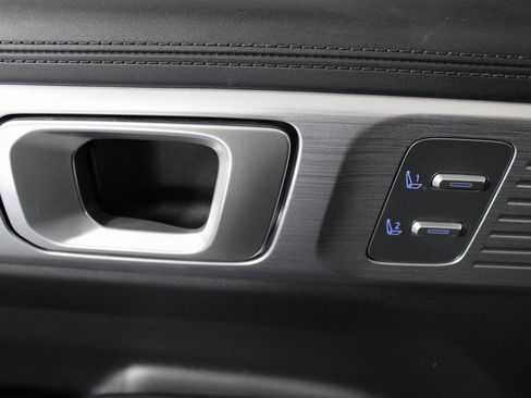 Used 2024 Hyundai Santa Fe Limited image 22