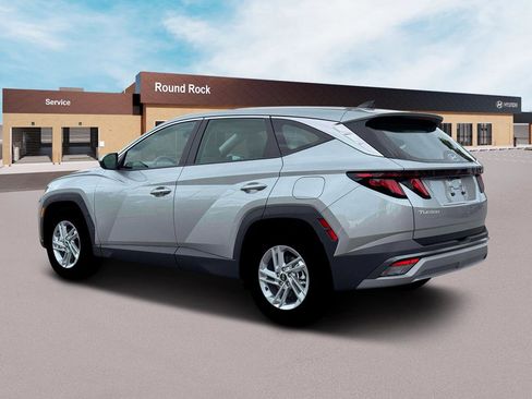 New 2026 Hyundai Tucson SE FWD image 4