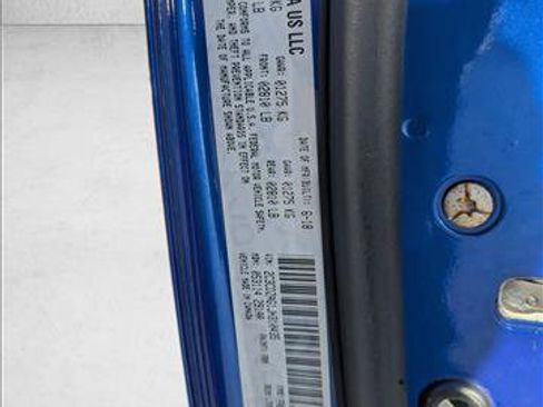 Used 2018 Dodge Challenger SXT image 15