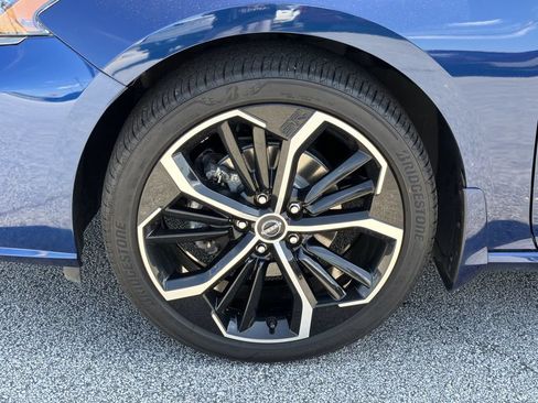 Used 2024 Nissan Altima 2.5 SR AWD/4WD image 28