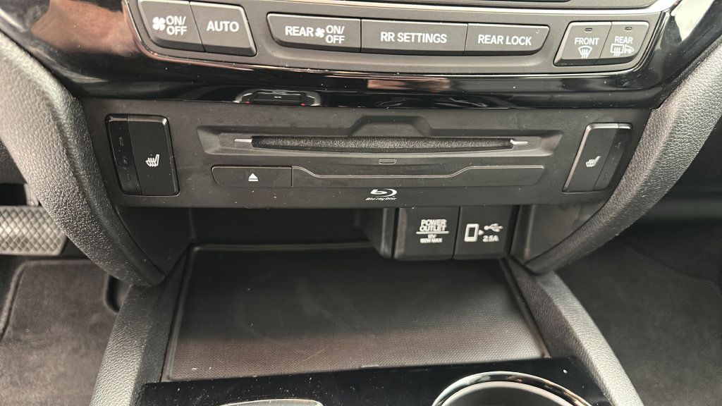 Used 2019 Honda Pilot Touring image 21