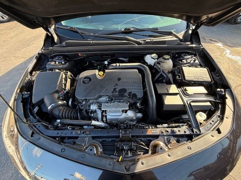 Used 2023 Chevrolet Malibu LT image 12