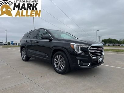 Used 2024 GMC Terrain SLT w/ Infotainment Package II