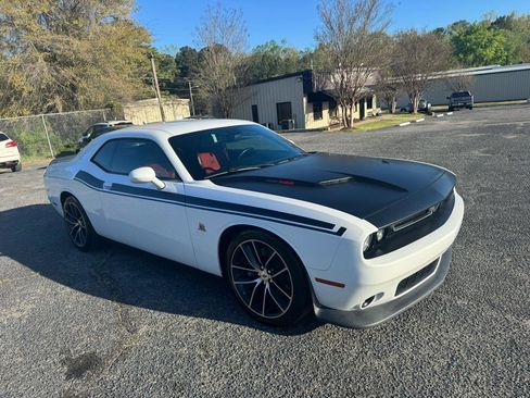 Used 2018 Dodge Challenger R/T Scat Pack w/ Leather Interior Group image 6