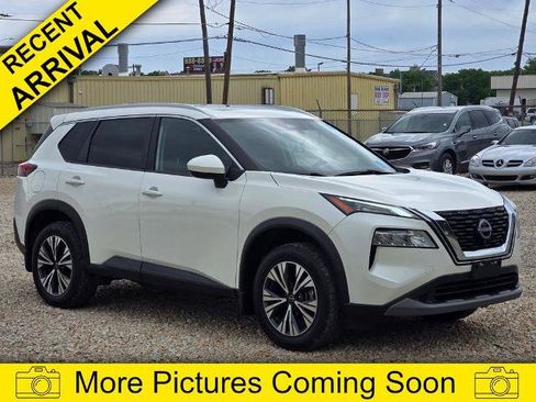 Certified 2023 Nissan Rogue SV w/ SV Premium B Package AWD/4WD image 1