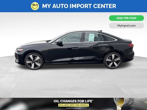 Used 2025 Audi A5 2.0T Premium Plus w/ Premium Plus AWD/4WD image 4