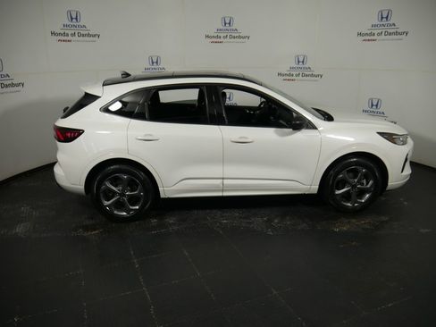 Used 2024 Ford Escape ST-Line w/ Tech Pack #1 image 3