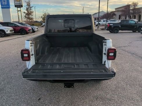 Used 2021 Jeep Gladiator Mojave image 20