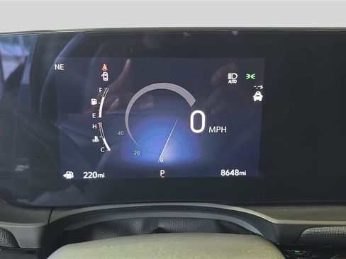 Used 2024 Buick Envista Sport Touring FWD image 10