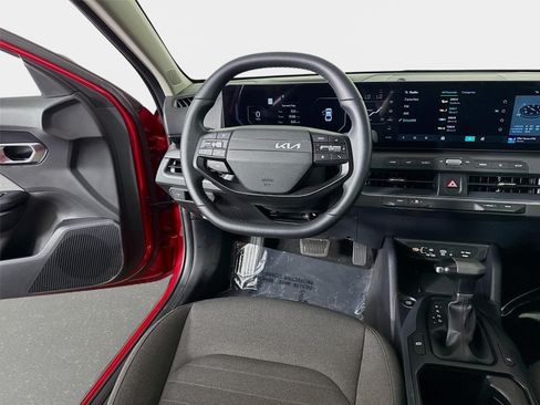 Certified 2025 Kia K4 EX FWD image 21