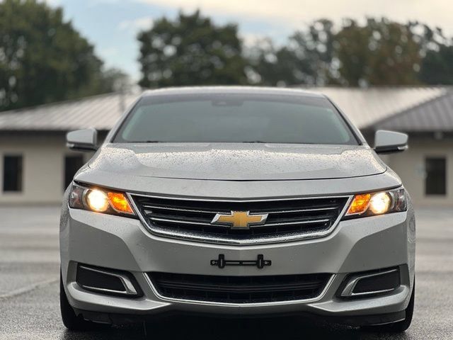 Used 2015 Chevrolet Impala LT w/ Convenience Package FWD image 2