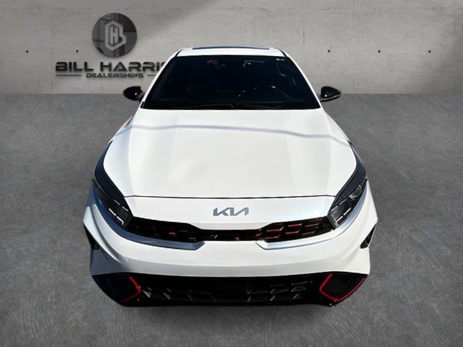 Used 2023 Kia Forte GT-Line w/ GT-Line Premium Package FWD image 3