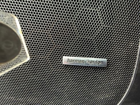 Used 2021 Subaru Ascent Touring image 19