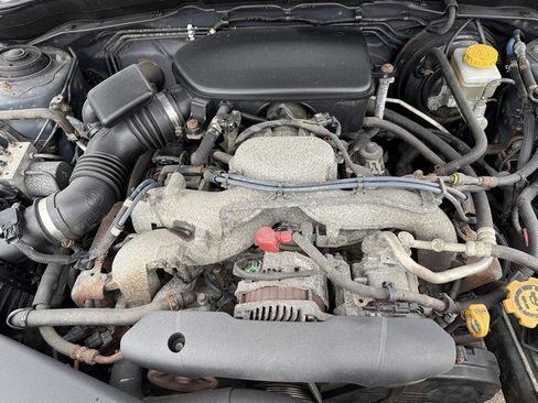 Used 2010 Subaru Impreza 2.5i image 39