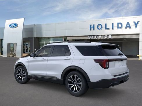 New 2026 Ford Explorer ST-Line RWD image 4
