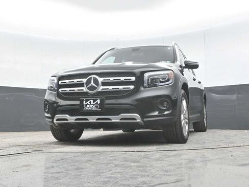Used 2021 Mercedes-Benz GLB 250 4MATIC image 25