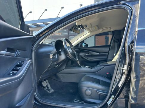 Used 2021 MAZDA CX-30 AWD 2.5 S w/ Select Package image 8