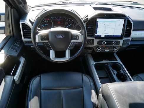 Used 2022 Ford F350 Lariat w/ Lariat Ultimate Package image 14