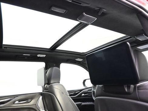 Certified 2023 Cadillac Escalade V AWD/4WD image 13