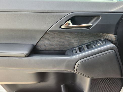 Certified 2025 Lexus GX 550 image 28