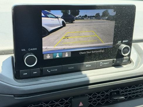Used 2025 Honda Accord LX image 17