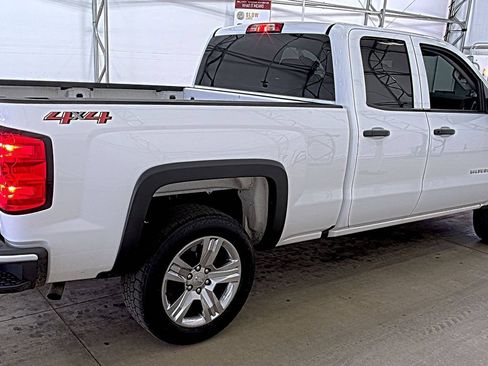 Used 2018 Chevrolet Silverado 1500 Custom AWD/4WD image 4