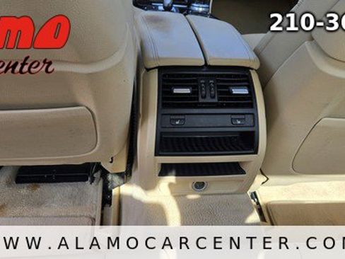 Used 2014 BMW 535i xDrive Sedan image 32