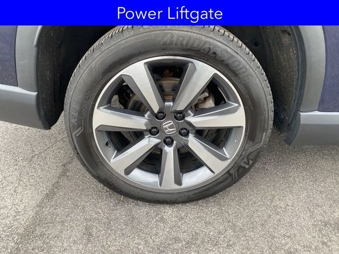 Used 2025 Honda Pilot Elite image 14