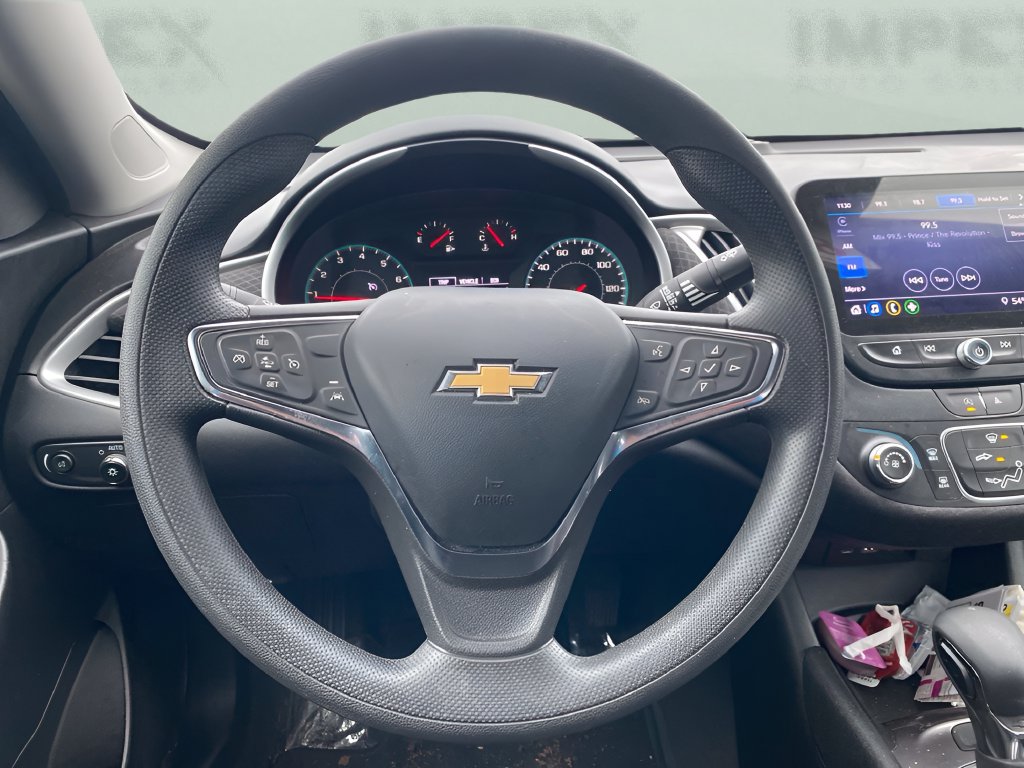 Used 2023 Chevrolet Malibu LS FWD image 11