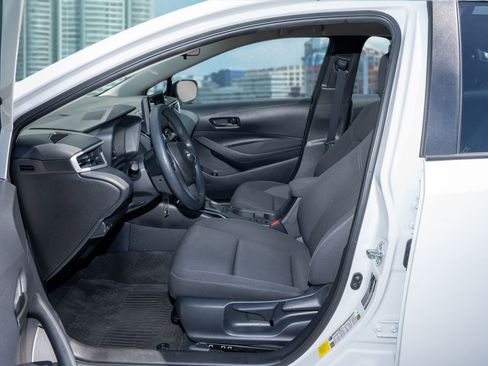 Used 2024 Toyota Corolla LE image 15