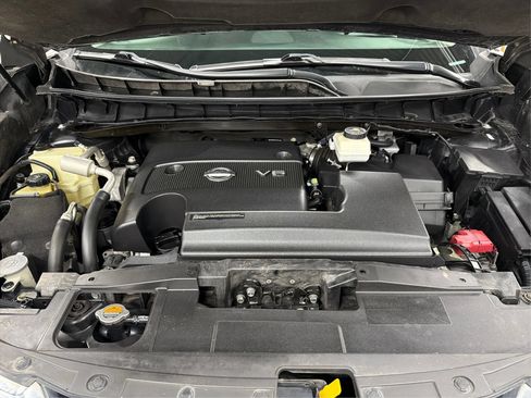 Used 2018 Nissan Murano SV AWD/4WD image 9