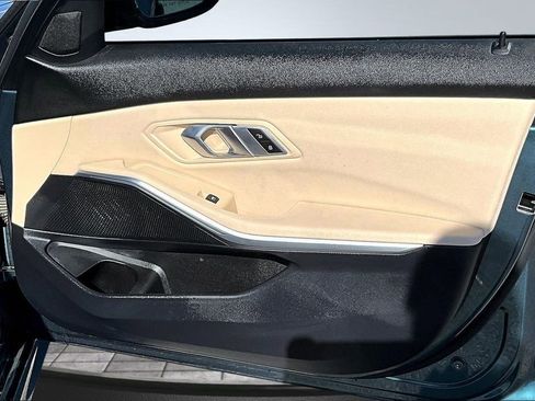 Used 2021 BMW 330i Sedan w/ Convenience Package image 28